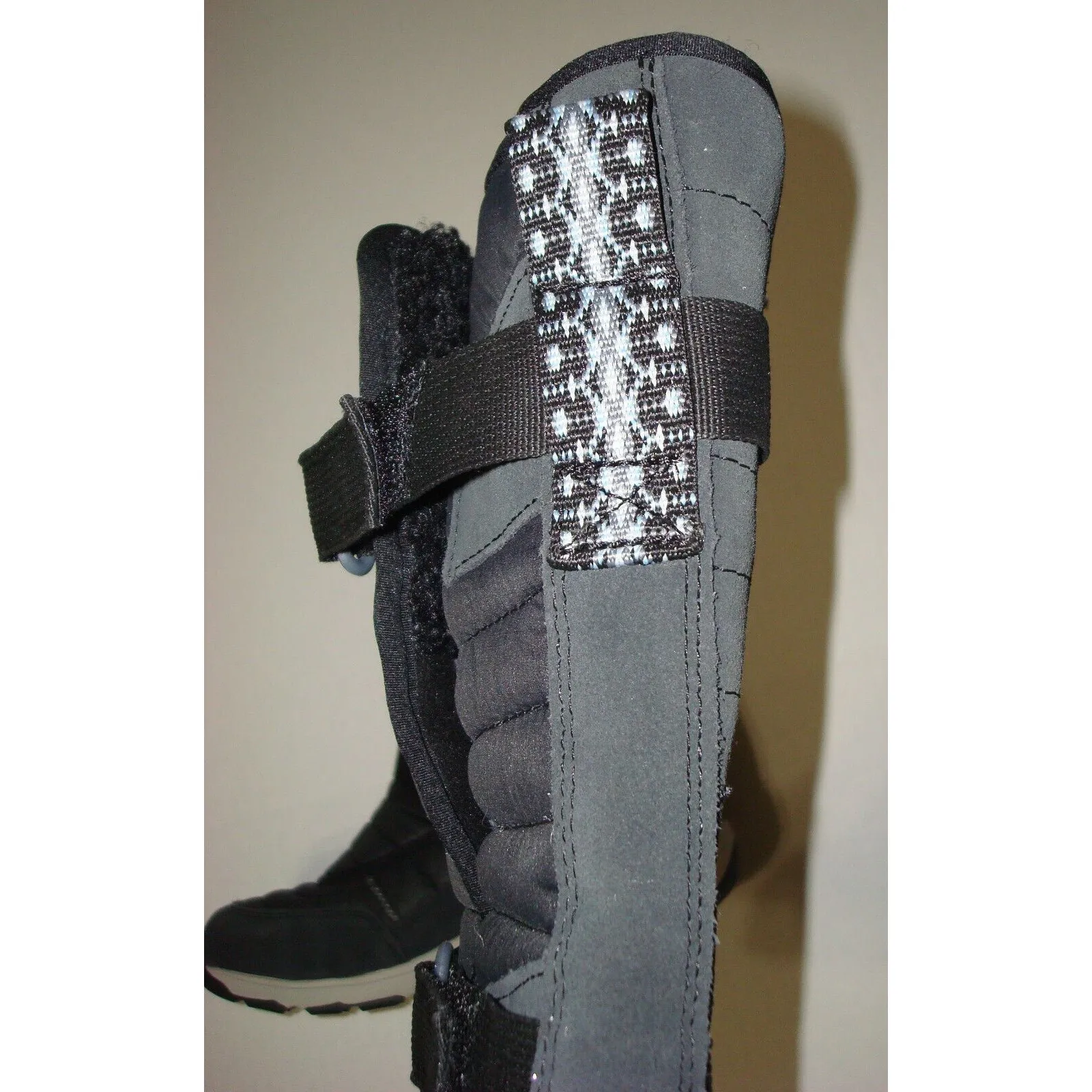 New Black Womens 6 Merrell Waterproof Boots Tall Warm Snow Hiking Polar Sport - Image 5