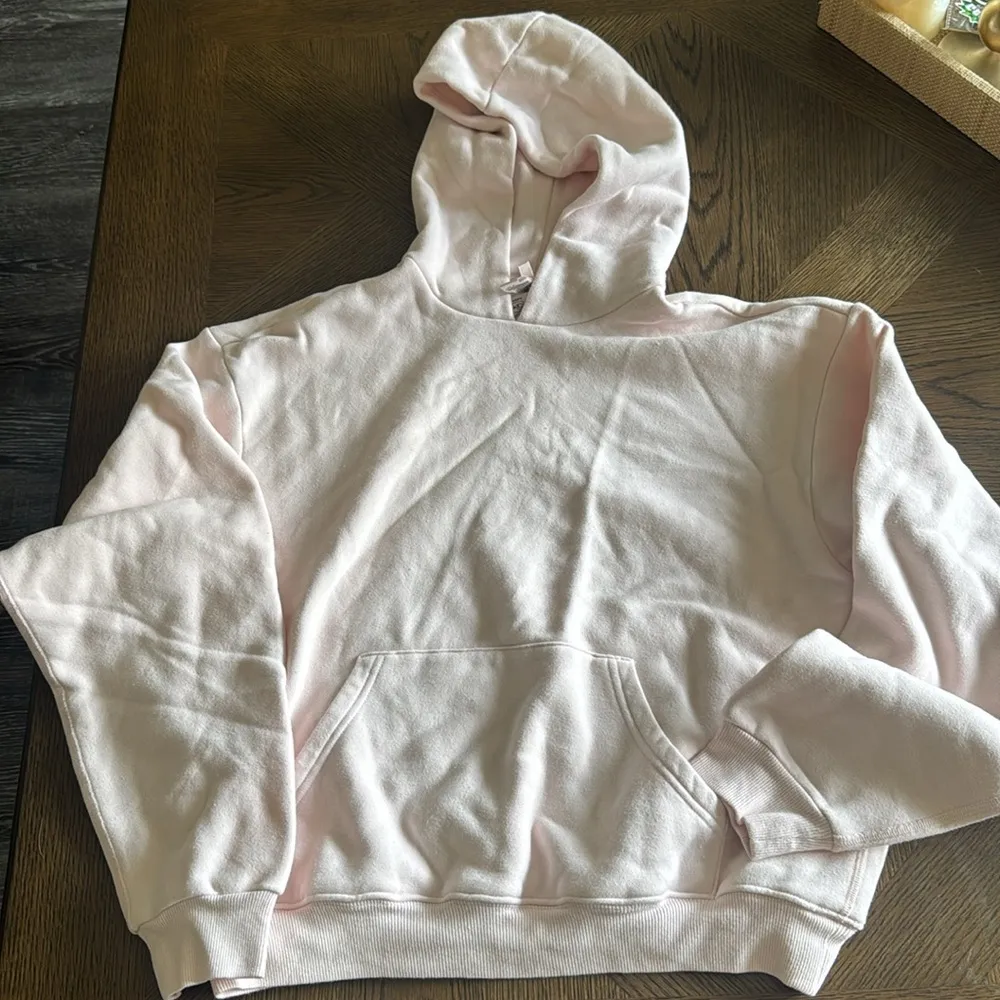 SKIMS COTTON FLEECE CLASSIC HOODIE, LIMITED EDITION Barely Pink,Size Medium, $80 - Image 10