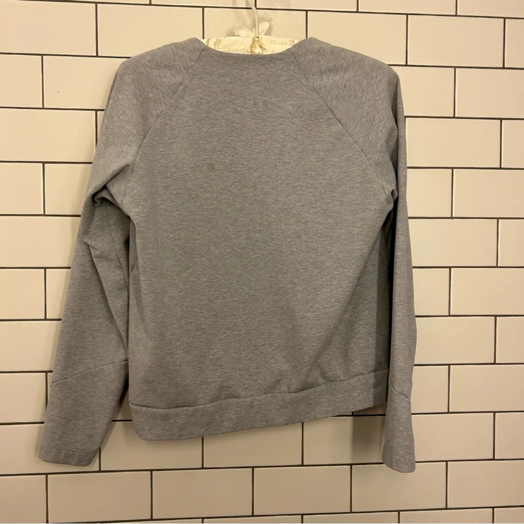 Arcteryx Women’s Gray Crewneck Pullover - Image 4