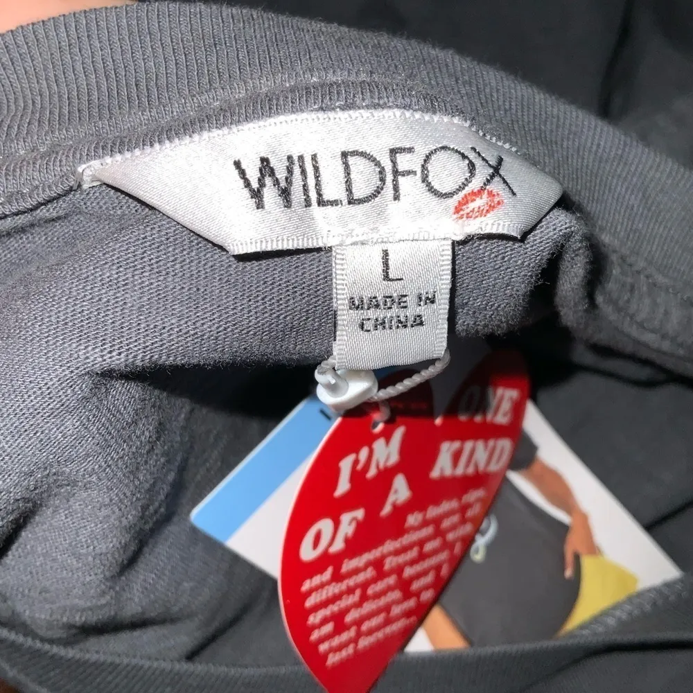 WildFox Graphic “Sunny Days” Gray Short Sleeves Cotton Tee Lg NWT - Image 9