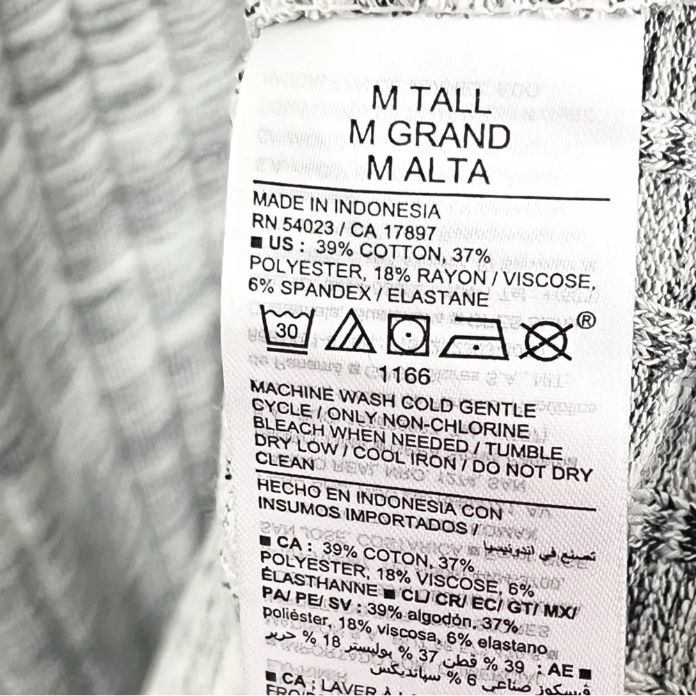 OLD NAVY Gray Long Sleeves Ribbed Knit Flare Hem Sweater Dress, Size Medium Tall - Image 4