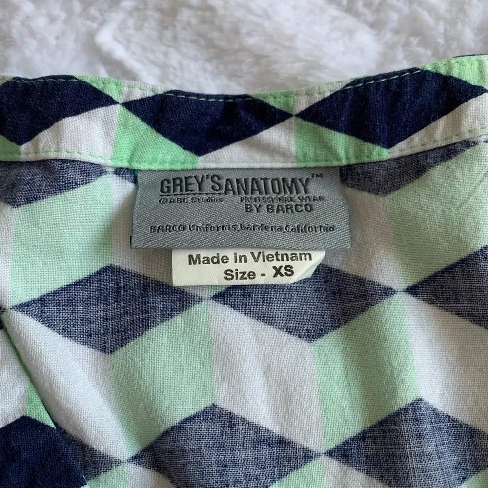 Geometric Grey’s Anatomy Scrub Top - Image 3