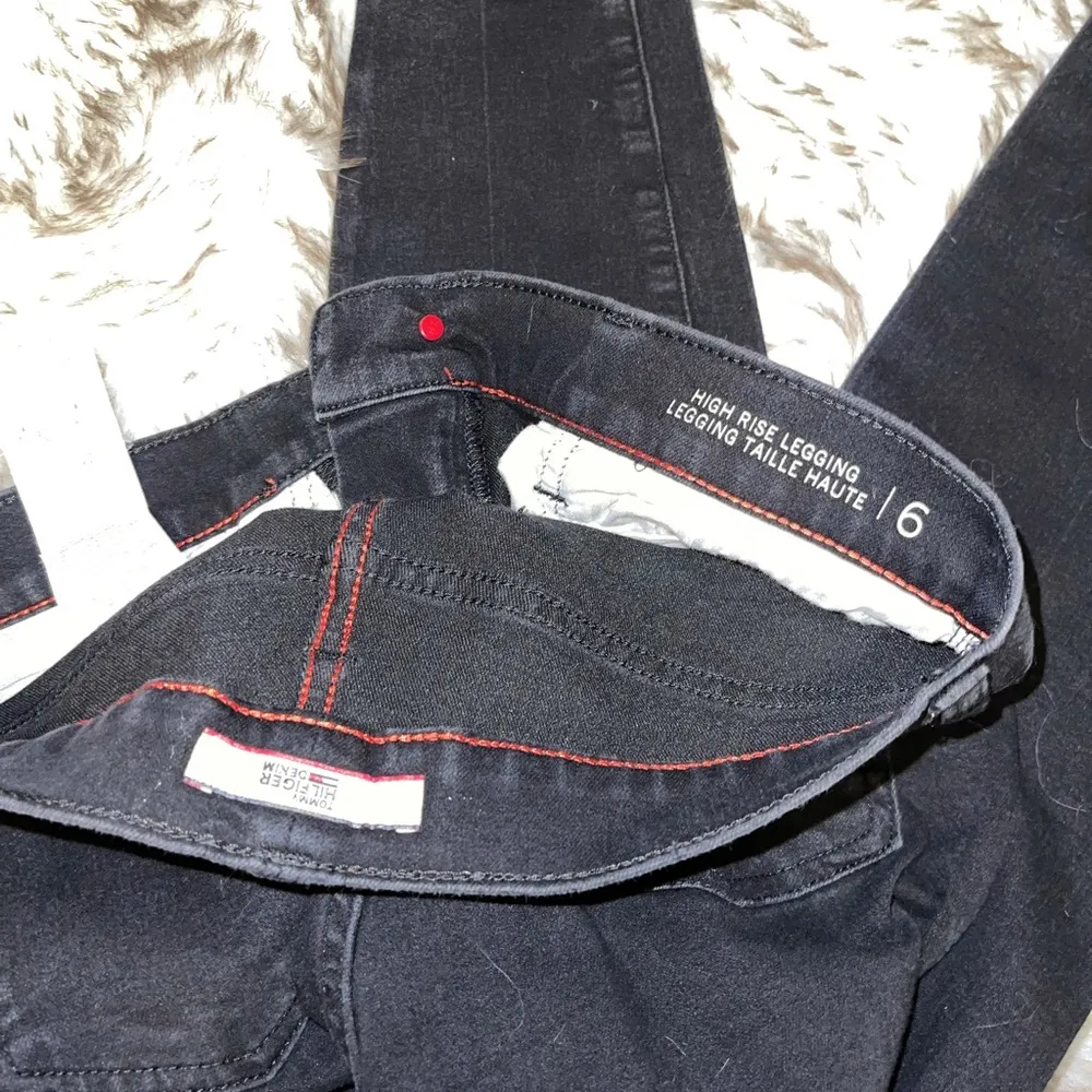 Tommy Hilfiger Jeans - Image 9