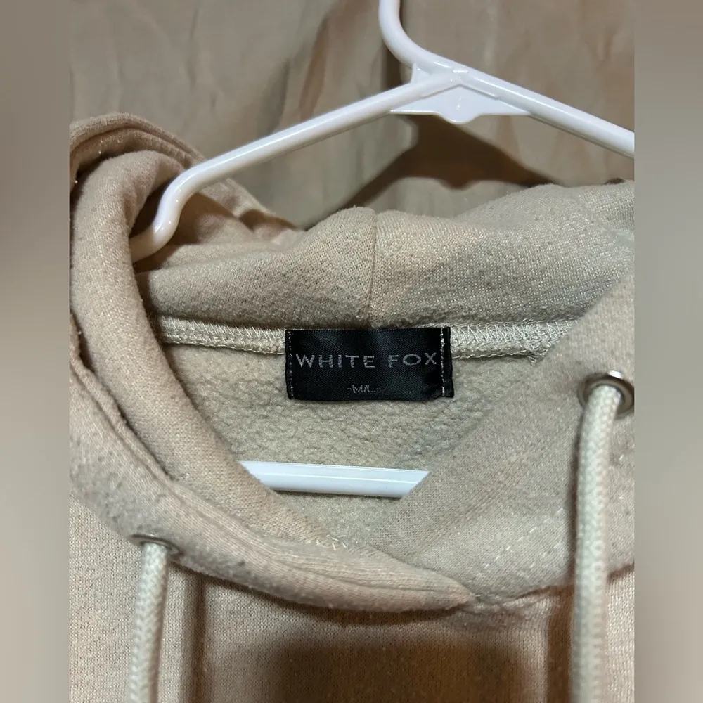 White Fox hoodie - Image 2