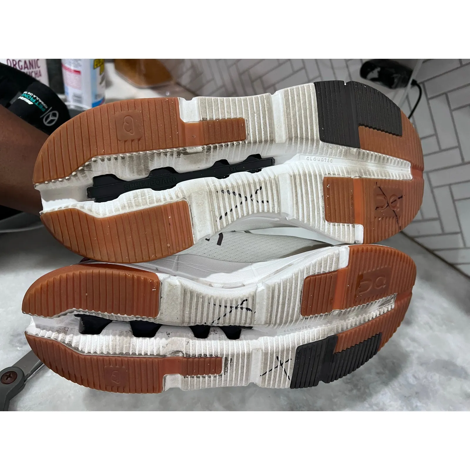 On Cloudnova Women’s Size 10.5 White Burgundy CloudTec Lifestyle Running Shoes Pink - Image 10