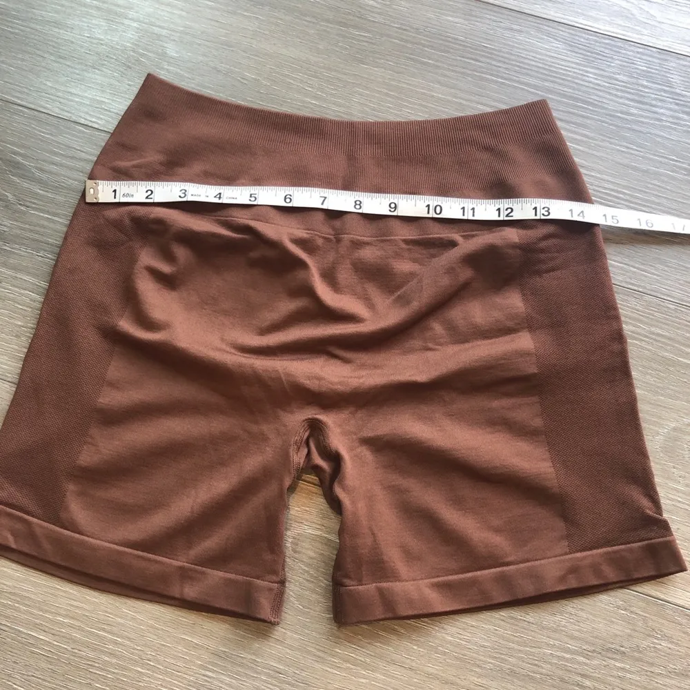 Brown Amazon High Waisted Seamless Compression Athletic Shorts Womens Size Large - Image 7