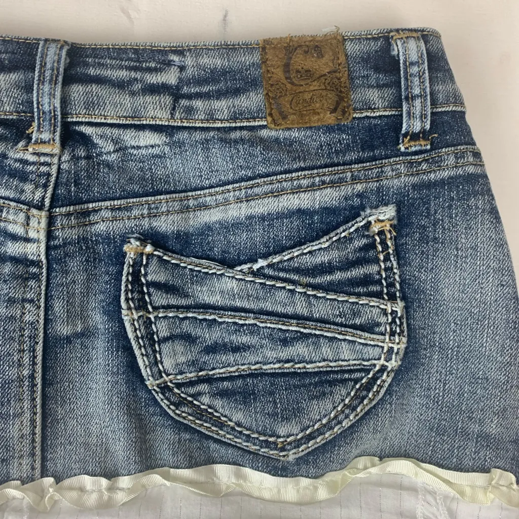Candie's size 5 30 Asymmetrical Denim White Skirt ruffle cowgirl y2k vintage vib - Image 12