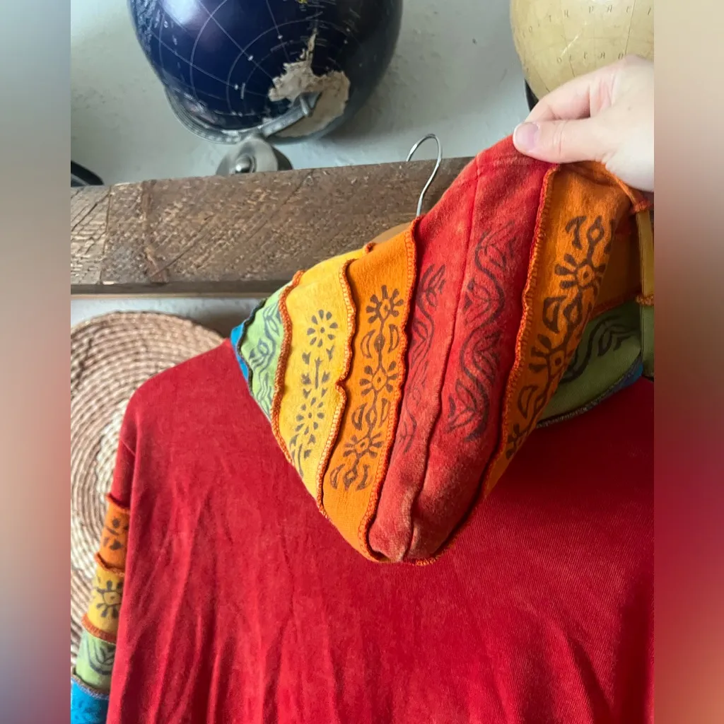 Boho Greater Good Sunshine Daydream Hoodie Jacket s/m
Fair trade Red - Image 7