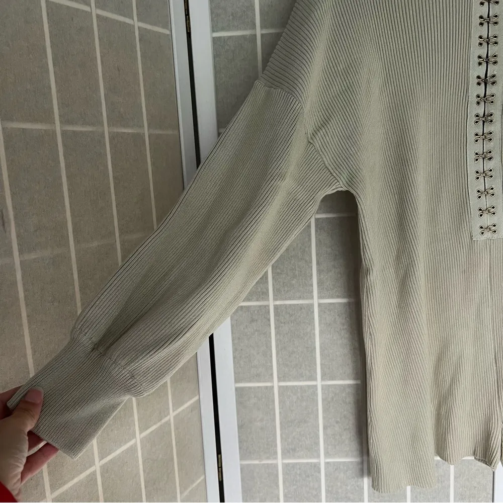 Princess Polly Jenna Romper long sleeve ribbed sage size XS/S balloon sleeve - Image 3