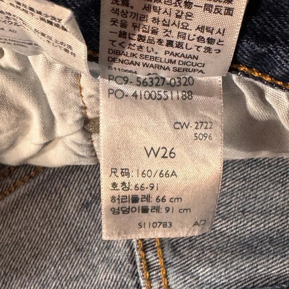 Levi’s 501 SZ W26 Jean Shorts Button-Fly Distressed Rips Medium Wash Frayed Hems - Image 9