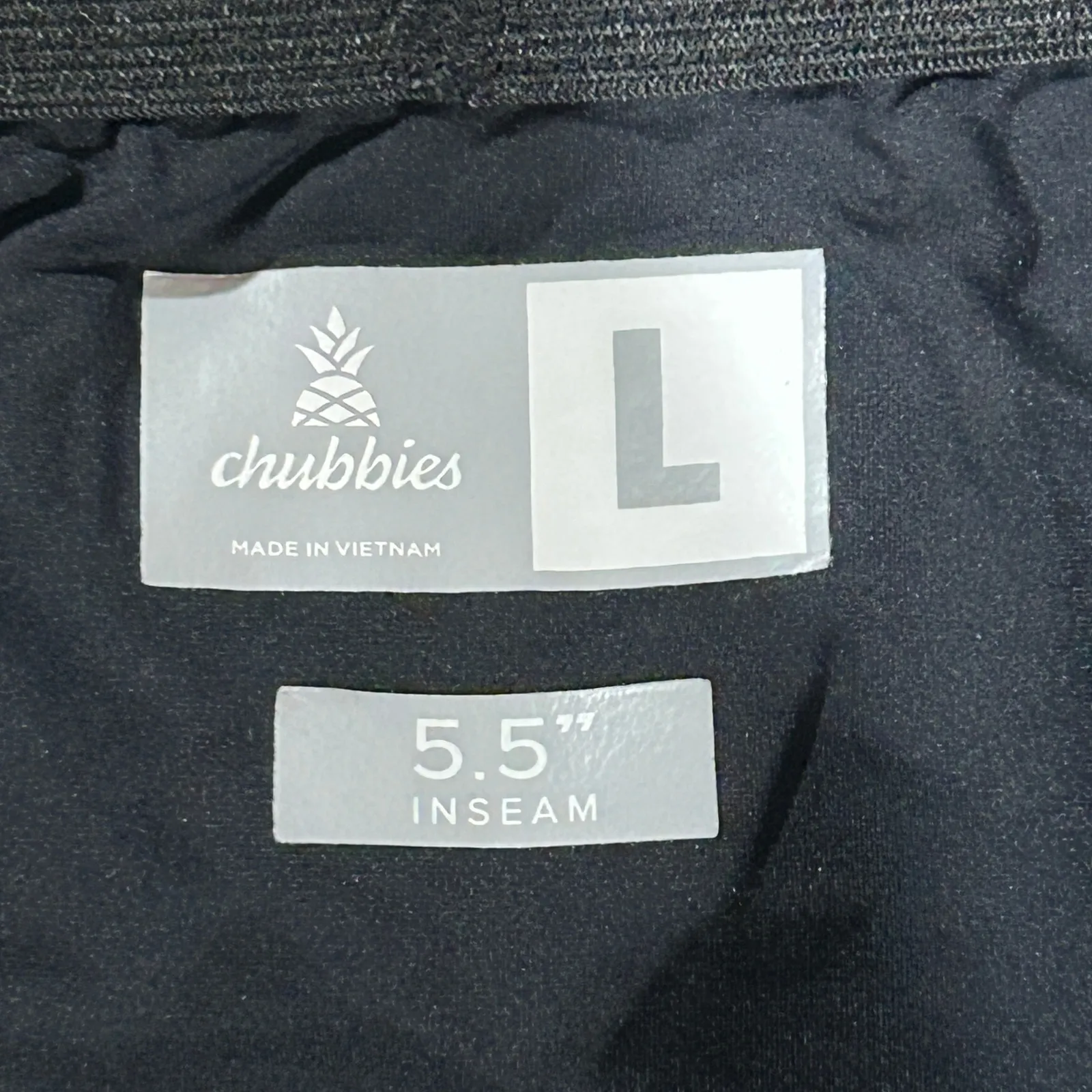Chubbies The Quests 5.5" Athletic Black/Grey Geometric Pattern Shorts - Size L - Image 2