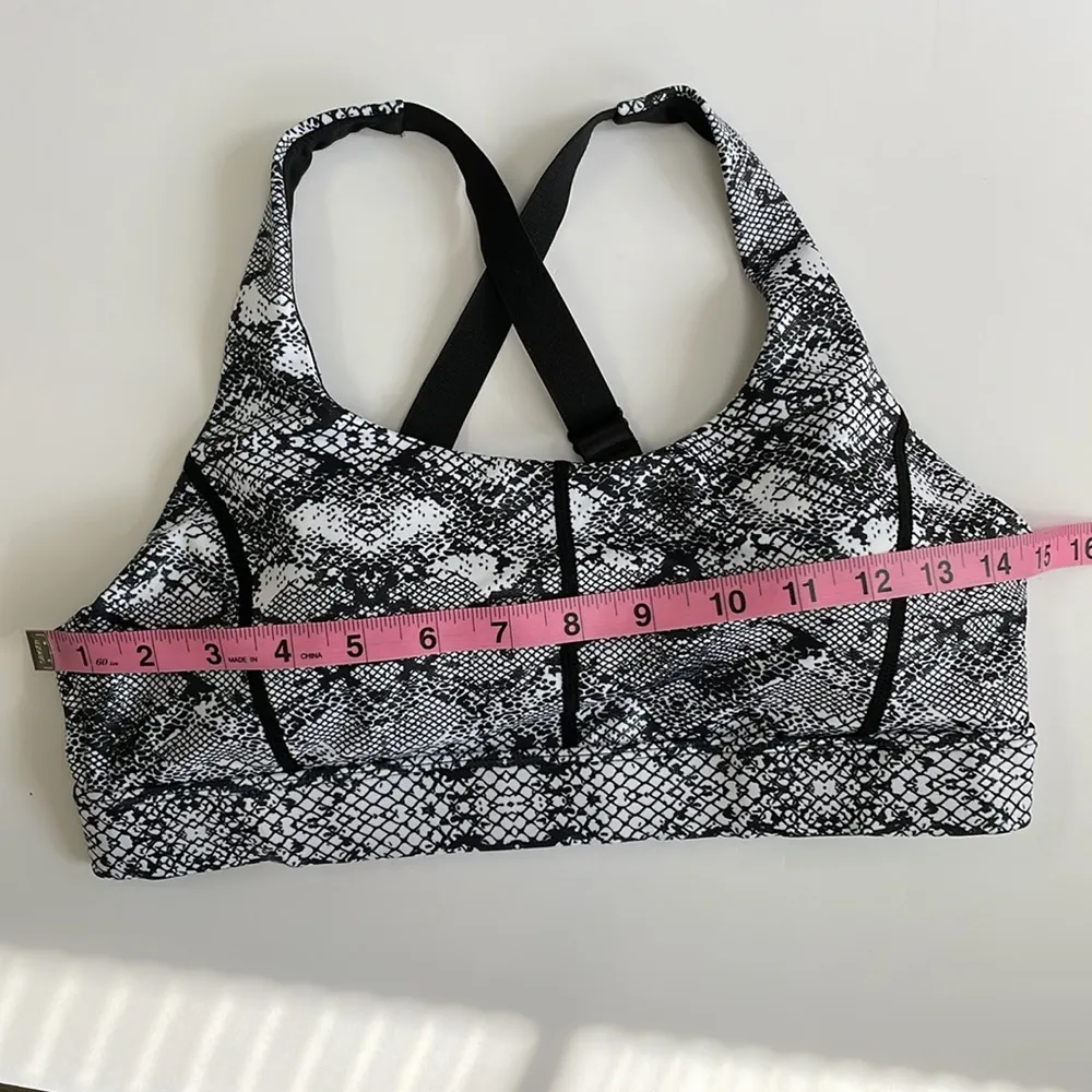 ZYIA Active Light n Tight Adjustable Sports Bra Cobra Metallic Snake Size L - Image 6