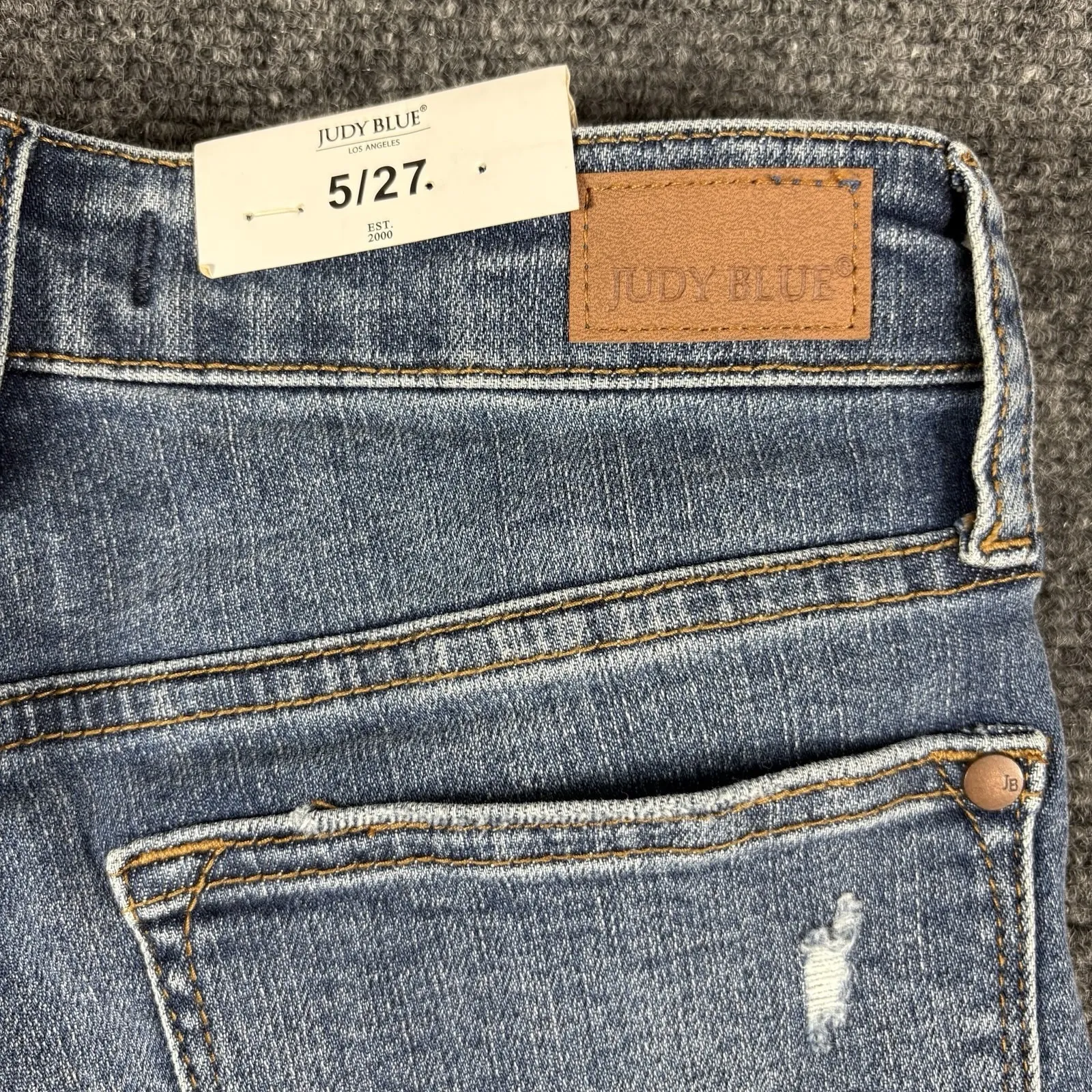 NWT Judy Blue Skinny Fit Capri Jeans Mid-Rise Stretch Women's Size 5/27 - Image 9