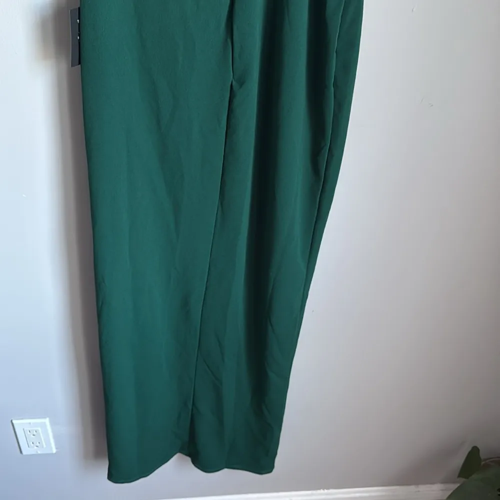 NEW Lulus Simply Beautiful Dark Green One-Shoulder Cutout Maxi Dress Medium - Image 8