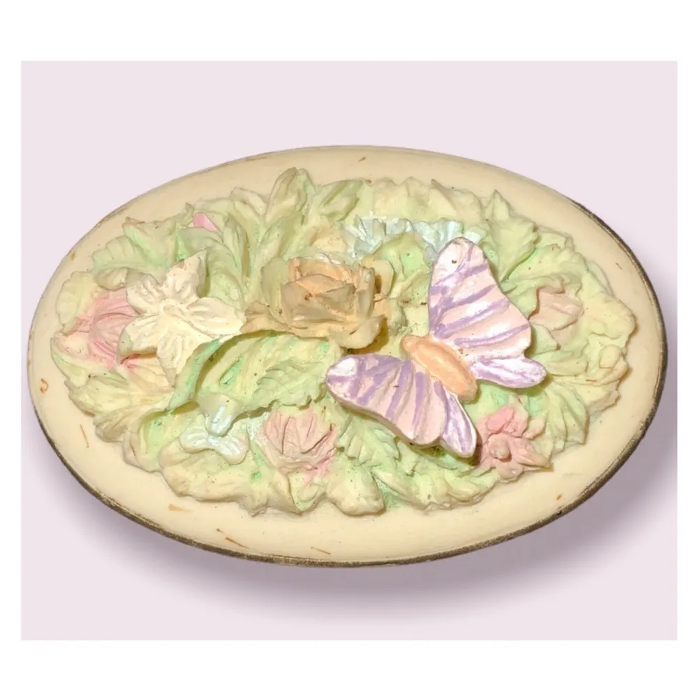 Vintage Butterfly & Flowers Brooch Trinket Box & Earrings Pink - Image 2