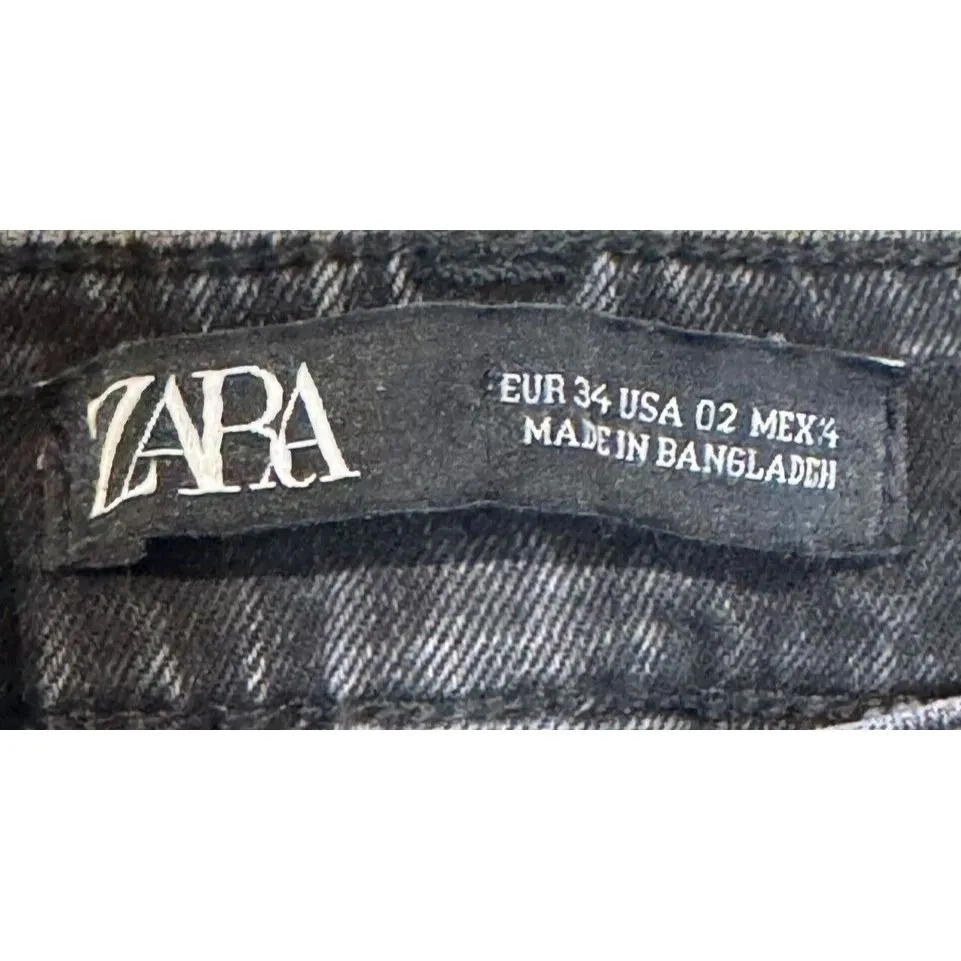 Zara Women's Jeans Ankle Zip Raw Hem Mid-Rise Denim‎ Fading Stretch Black Sz. 2 - Image 3