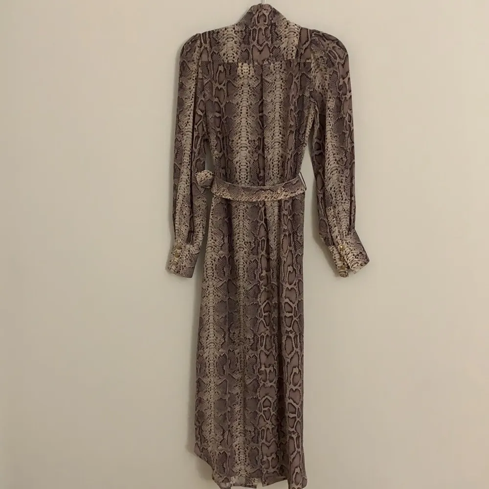 ZIMMERMANN Pussy-bow snake-print crepe de chine midi shirt dress - Image 11