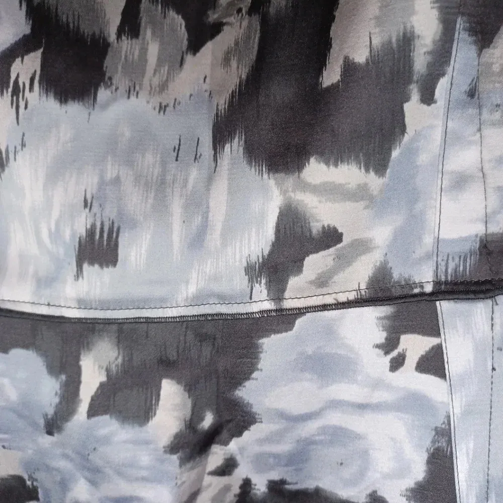 Ann Taylor floral sleveeless dress - Image 6