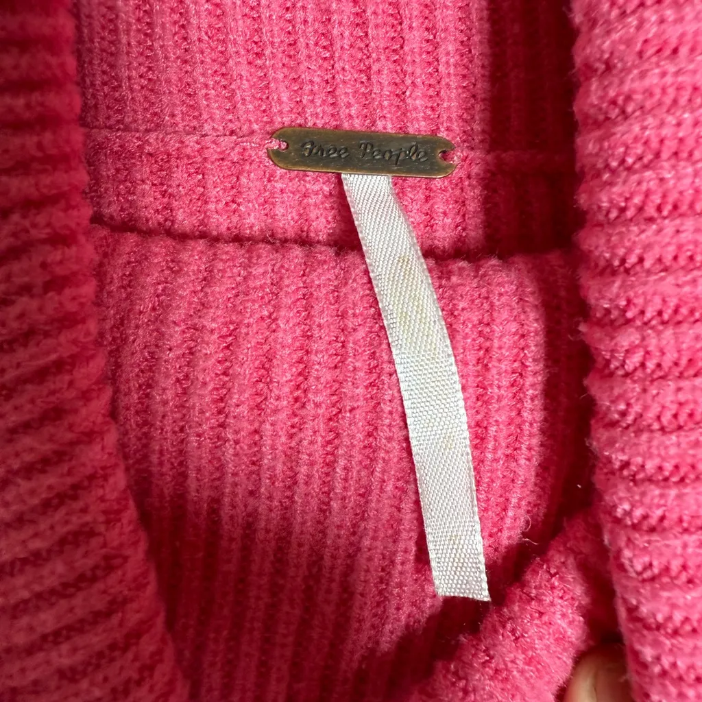 Free People Softly Structured Tunic Sweater in Bright Pink Size S - Image 8