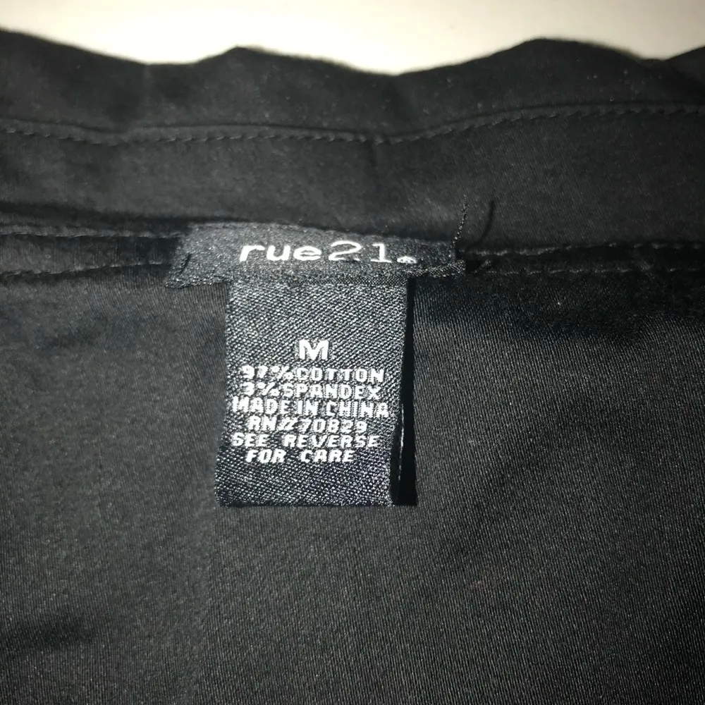 Rue21 Black Jacket/Top 2134 - Image 3