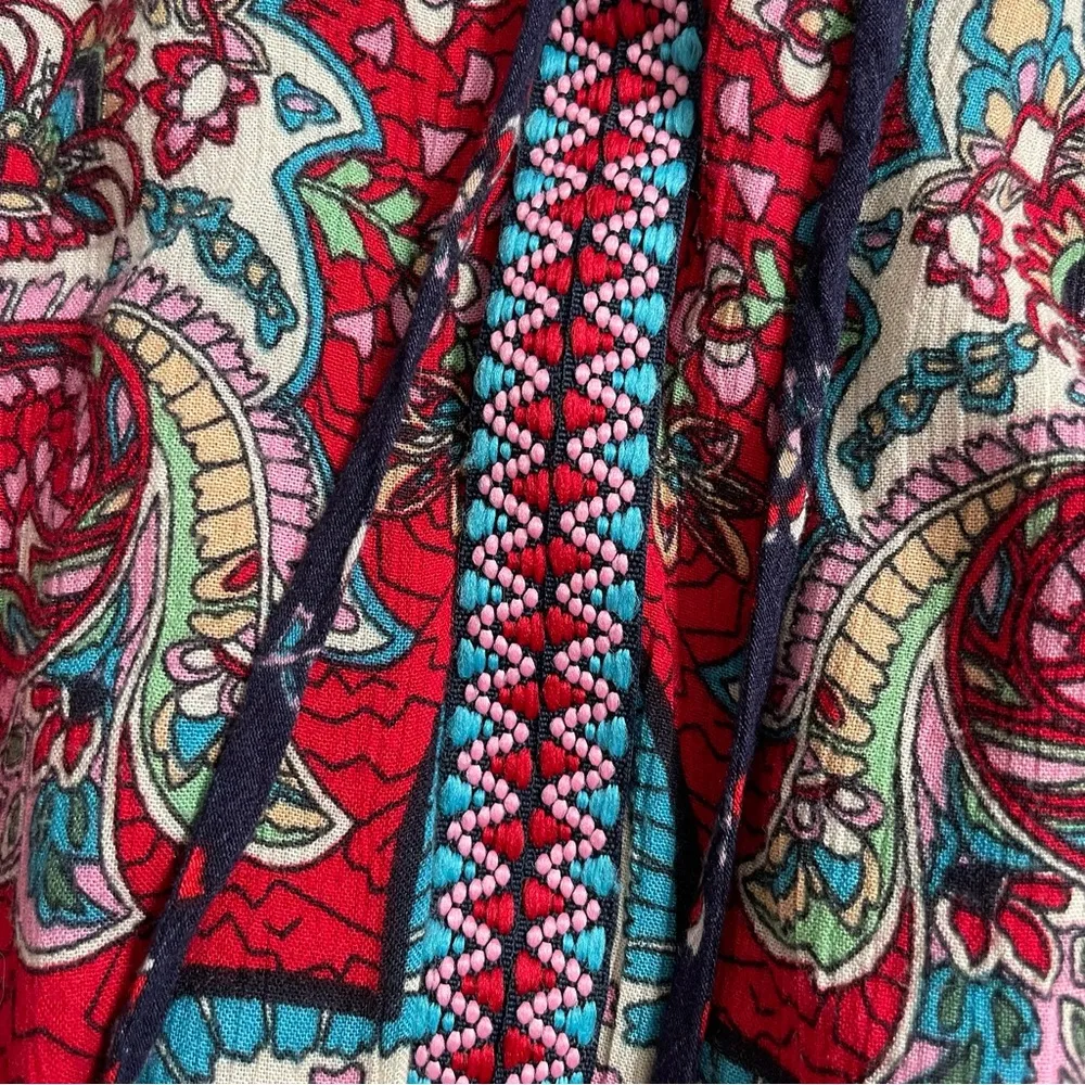 Bila Top Floral Ruffle Embroidered Boho Bohemian Western Coastal Red Blue Size XL - Image 9