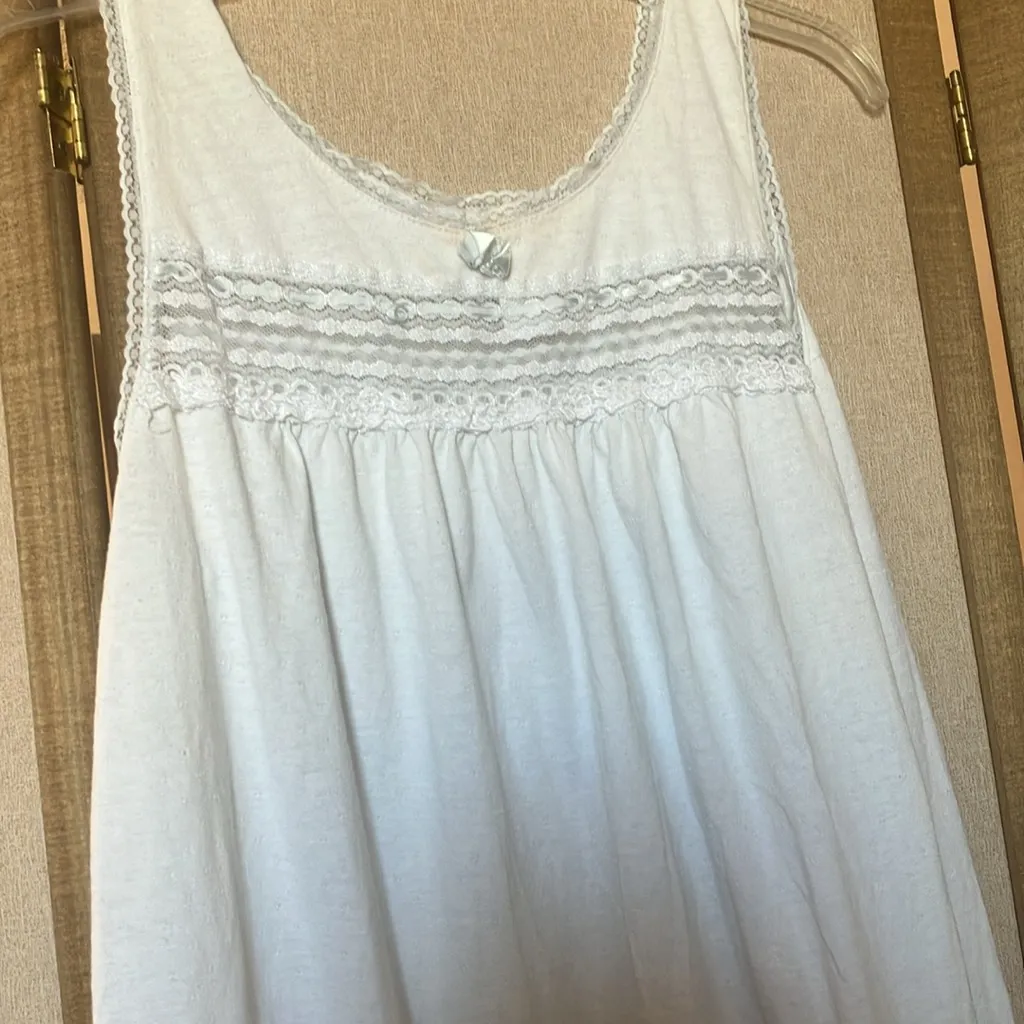 FINAL MARKDOWN Elegant quiet moments Sleeveless Nightgown medium - Image 3