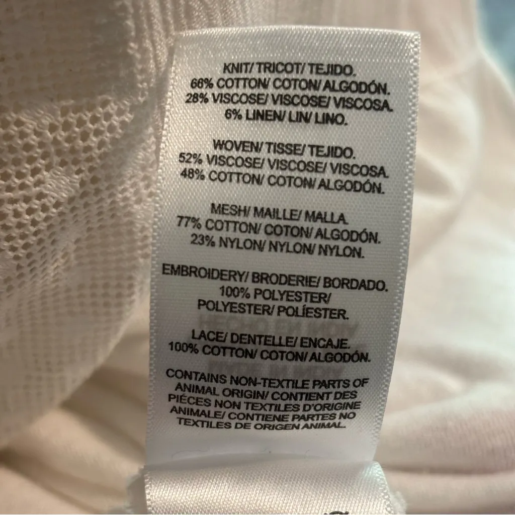 Lucky Brand Embroidered White Cotton Blend Mesh Sleeve Floral Top Sz M - Image 6