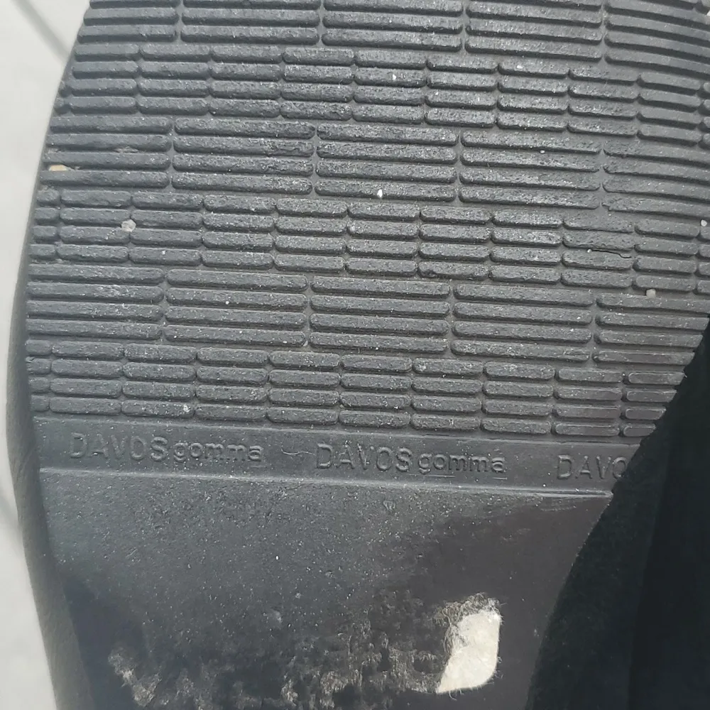 California Magdesians Vintage Leather Loafers Size 9 - Image 7