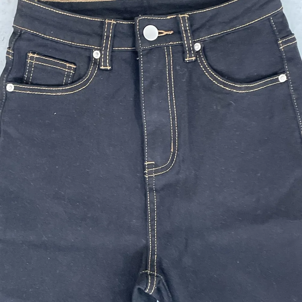 Shein Bell Bottom Flare Stretch Skinny Jeans SZ US 2 X-Small 34 Long - Image 3