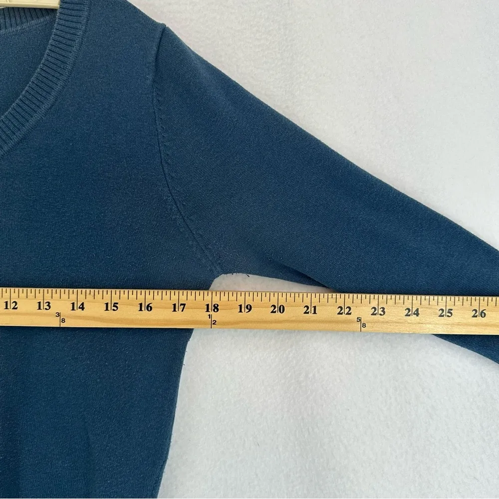 Active V Neck Pullover Basic Sweater Womens Large Blue - Image 6