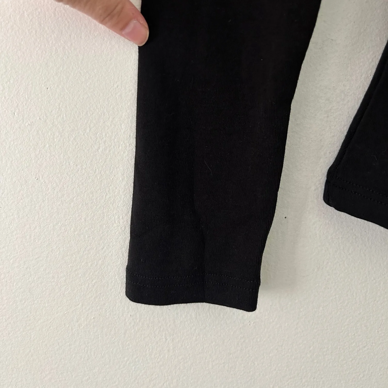 OGL Women's LiteWarm Effortless Cowl Neck Long SleeveTop Black S Small New - Image 4