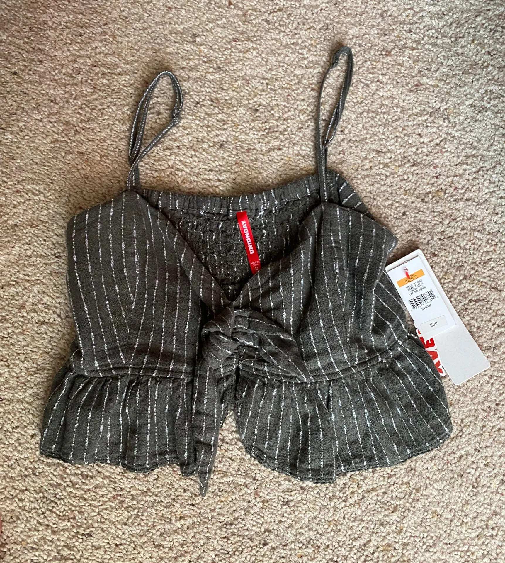 Dark green crop top - Image 2