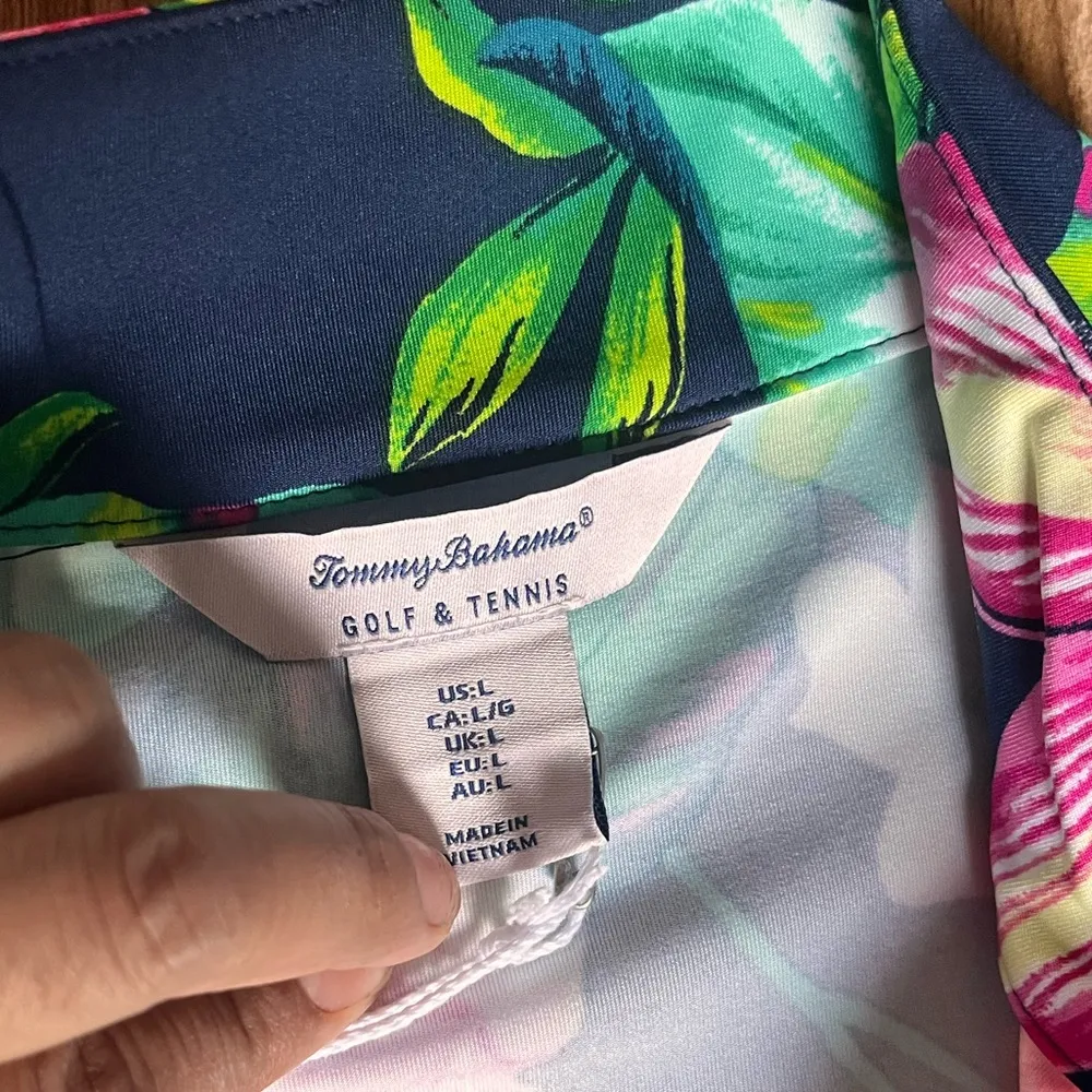 Tommy Bahama Womens' Long
Sleeve Zip Up Tennis & Golf Jacket Size Large - Image 13