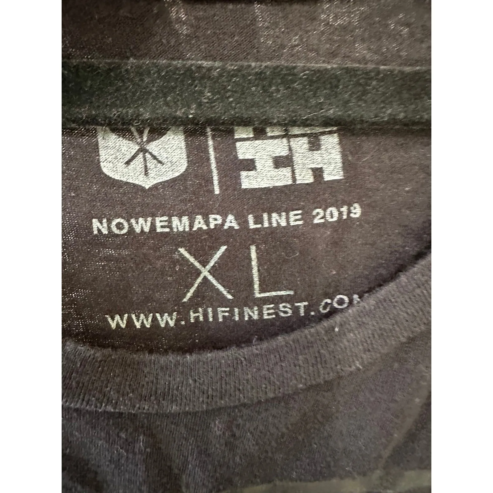 Hawaii's Finest Women's Nowemapa Line 2019 Hawaiian Tribal Design Tee T - Image 5