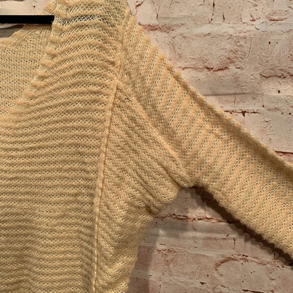 Free people pullover sweater sz S peach oversized - Image 8