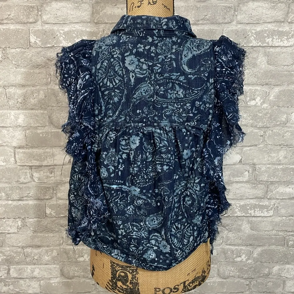 Pilcro Sleeveless Button Down Denim Top - Image 6