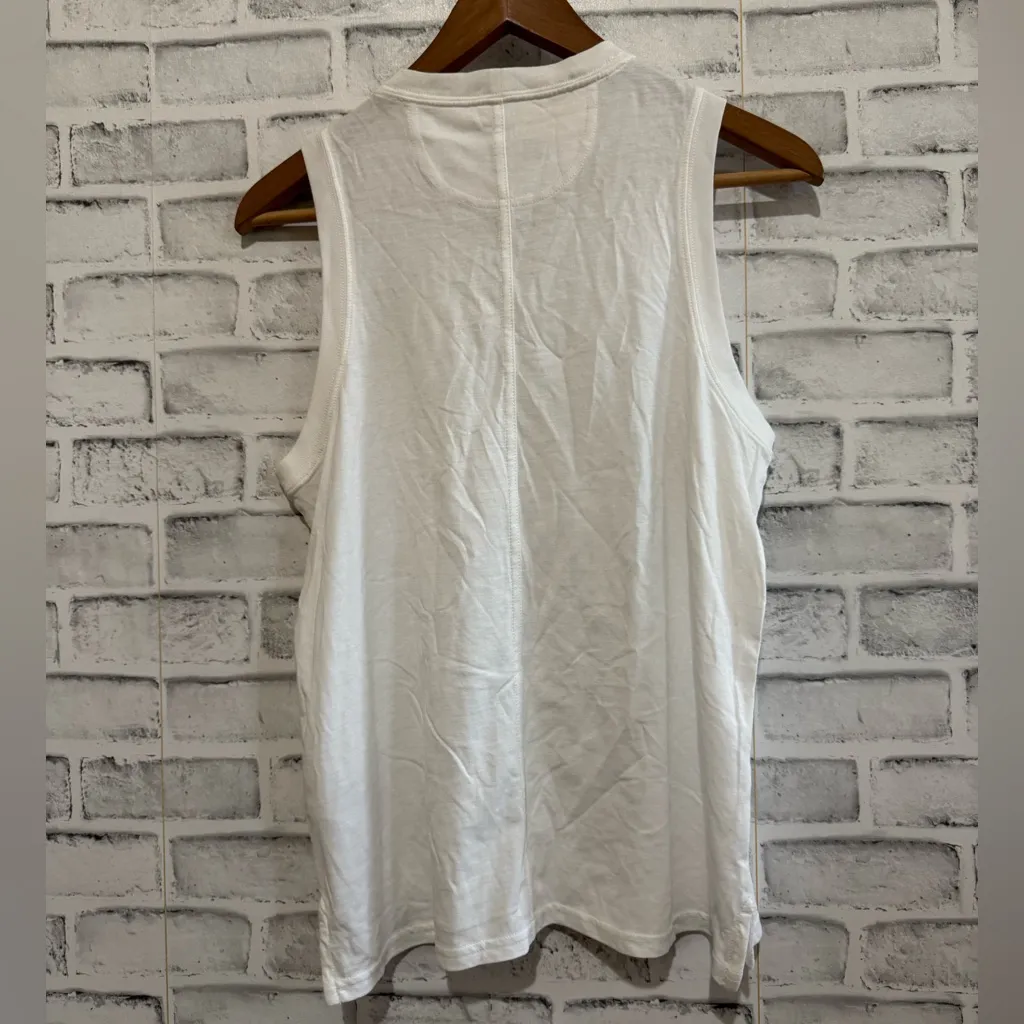 NWT Women’s Carhartt relaxed fit lightweight white tank top, Small - Image 2