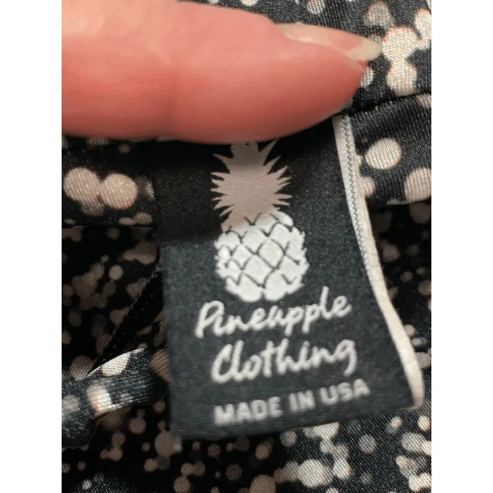 Pineapple Clothing Women’s Silver Chichi Stella Seamless Sports Bra Black Small - Image 3