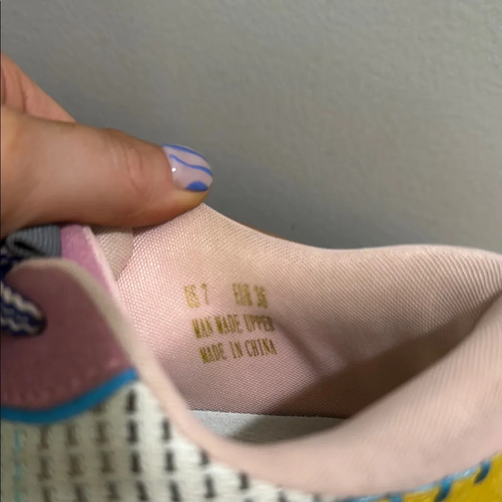 Cozzy Girl Coachel Colorful Sneakers Pink Size 7 - Image 7