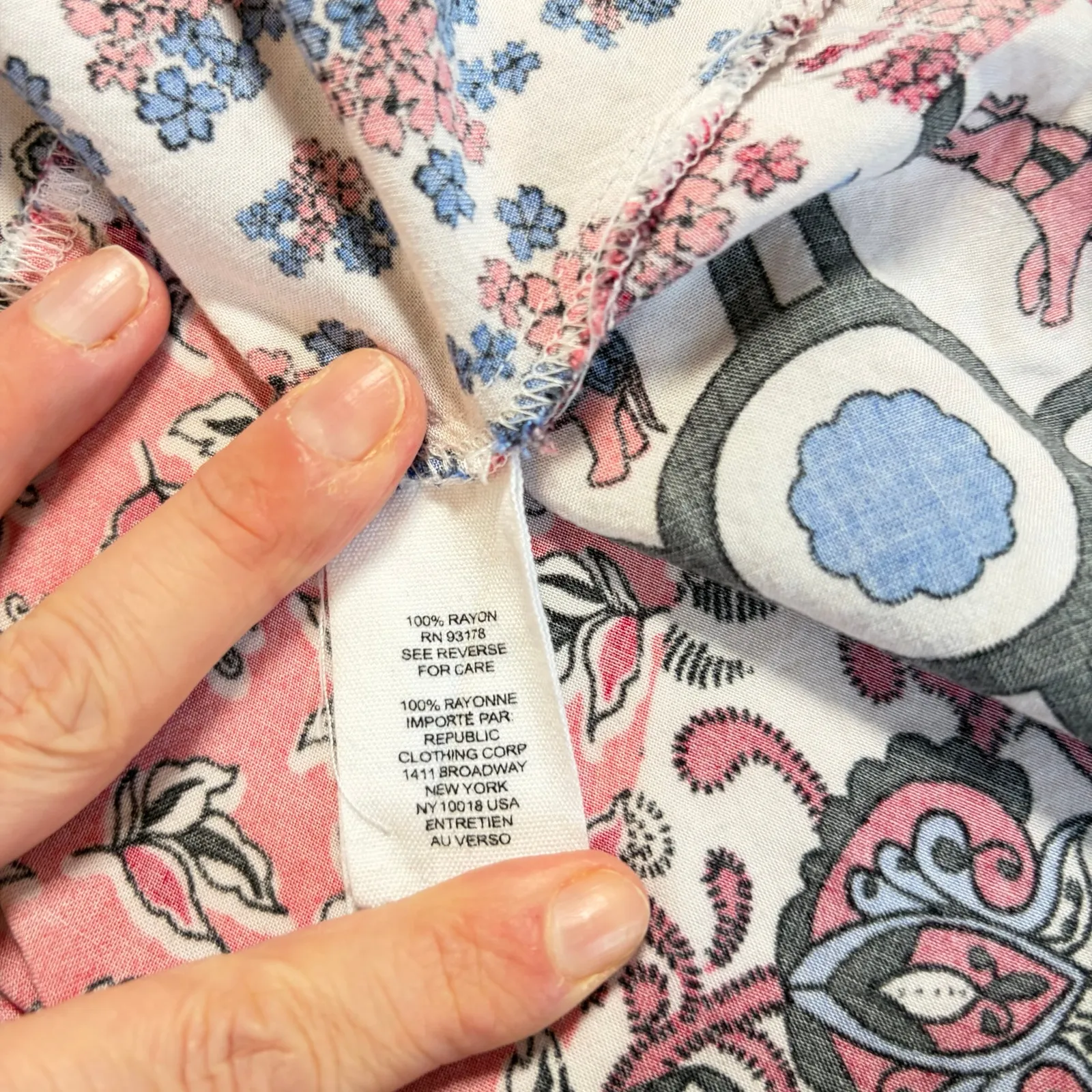 For the Republic womens long sleeved red floral elephant print dress. 2X boho - Image 5