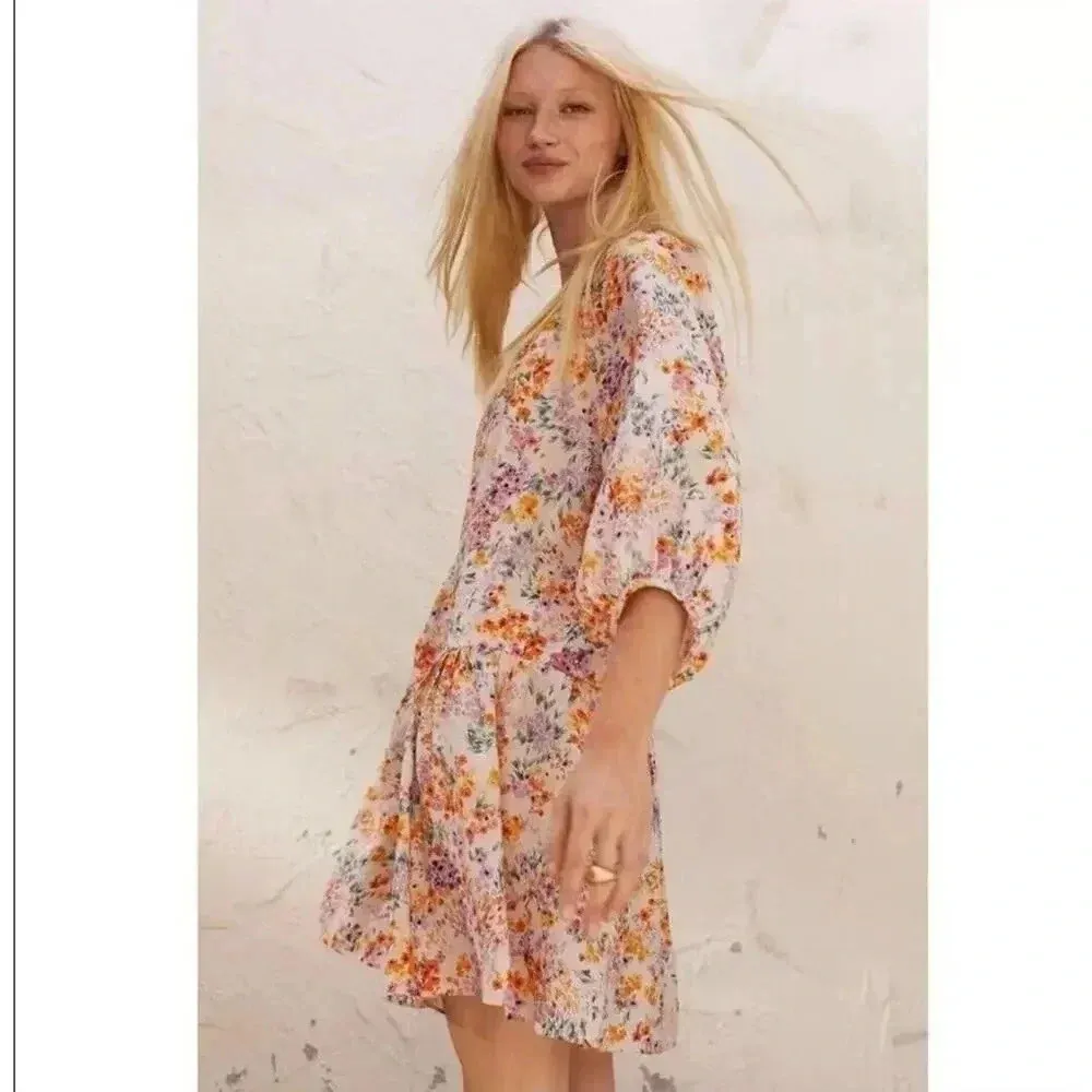 H&M Airy Dress Cream Floral Dress size Medium‎ - Image 3