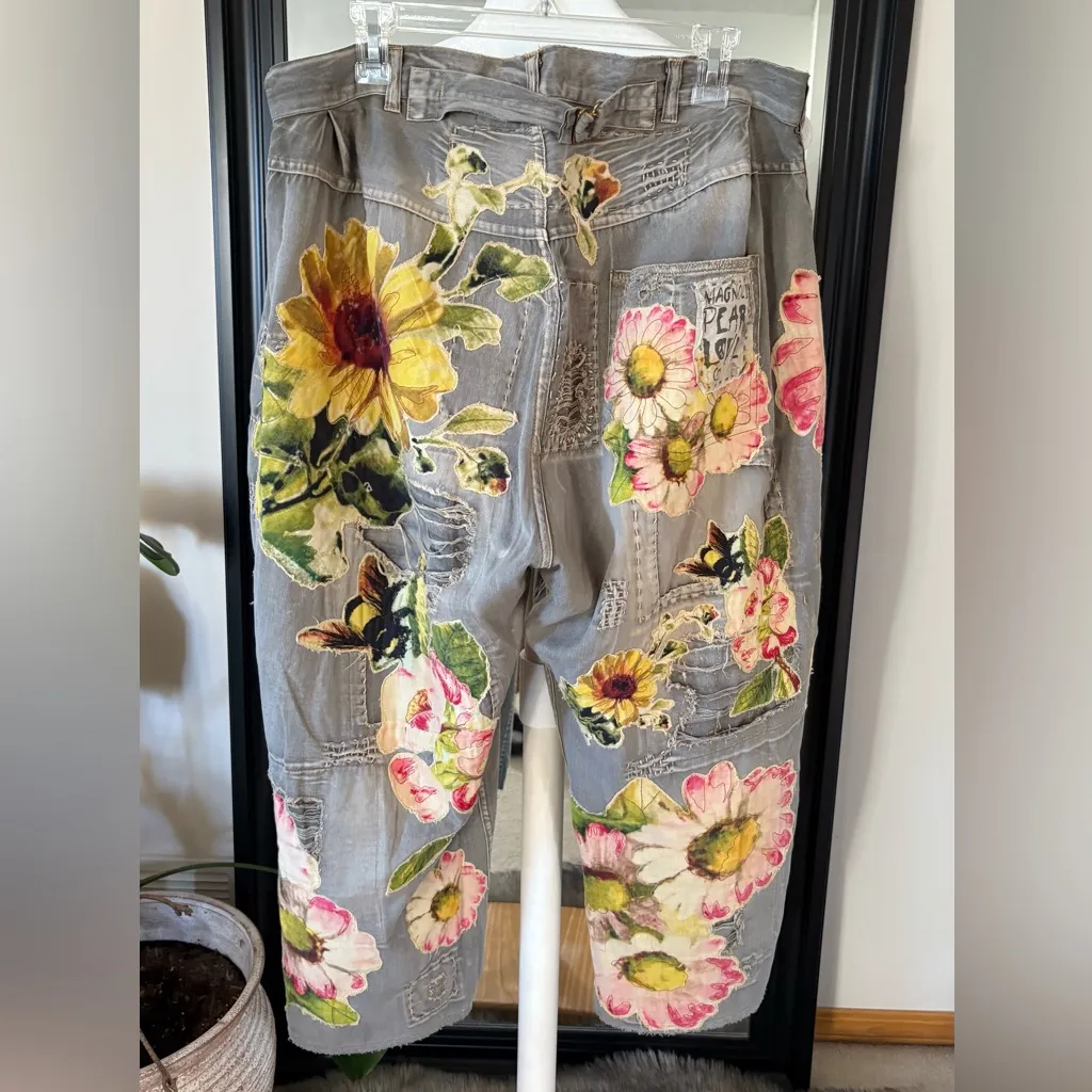 MAGNOLIA PEARL MINERS Pants With Sunflowers-Ashbury Peace - Image 7