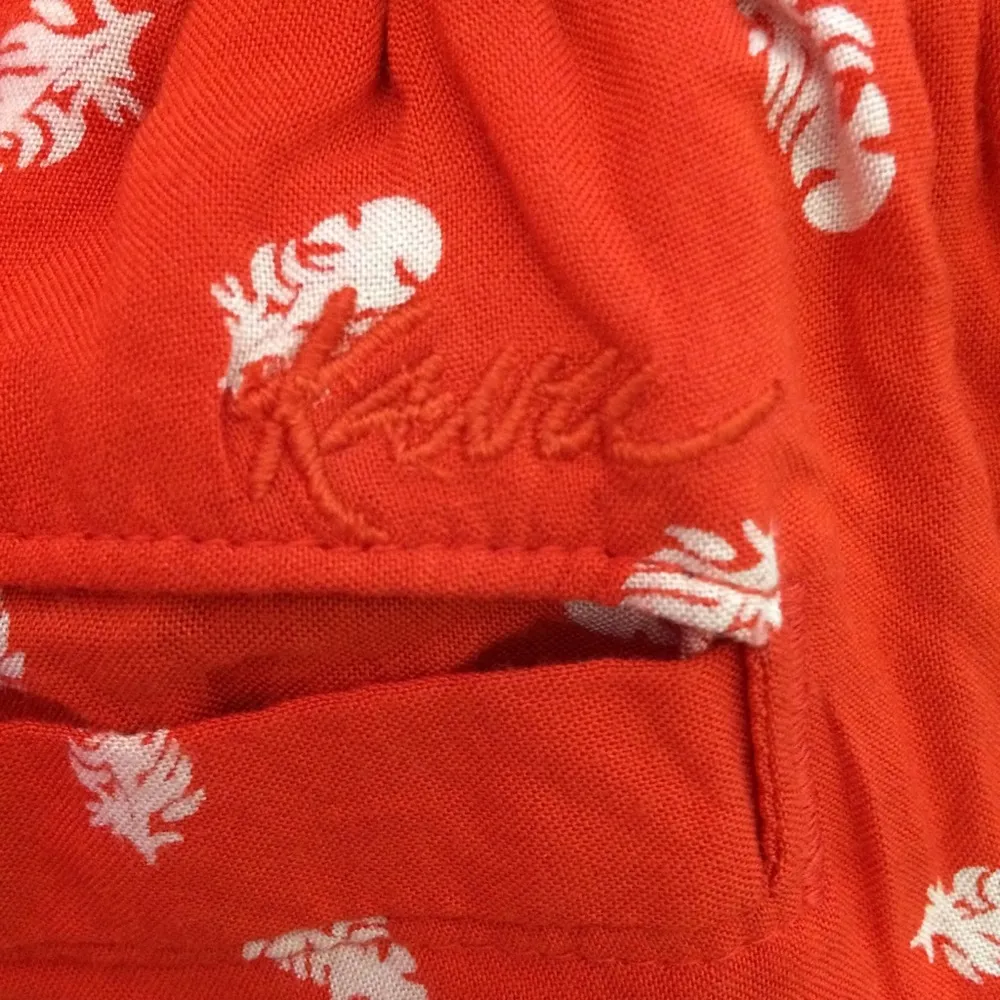 Kavu Women’s Orange Feather Print Lightweight Pull-On Shorts - Image 5