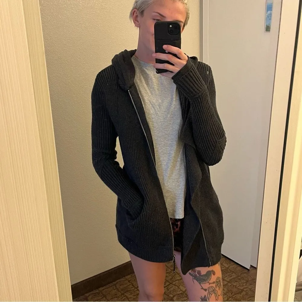 Lululemon SweatEr Once A Day
Jacket
Heathered Black - Image 10