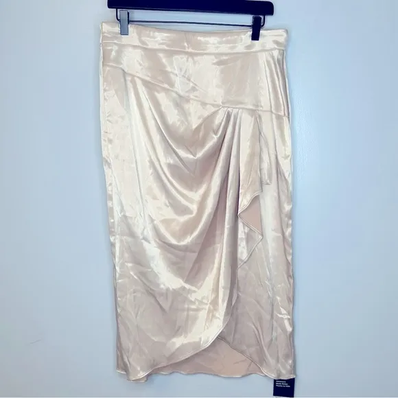 Halara High Waisted Invisible Zipper Satin Midi Work Skirt in Angora Size‎ L NWT - Image 5