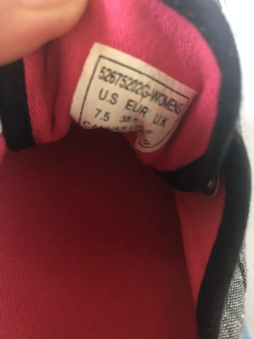 Levis Gray Shoes Size 7.5 - Image 6