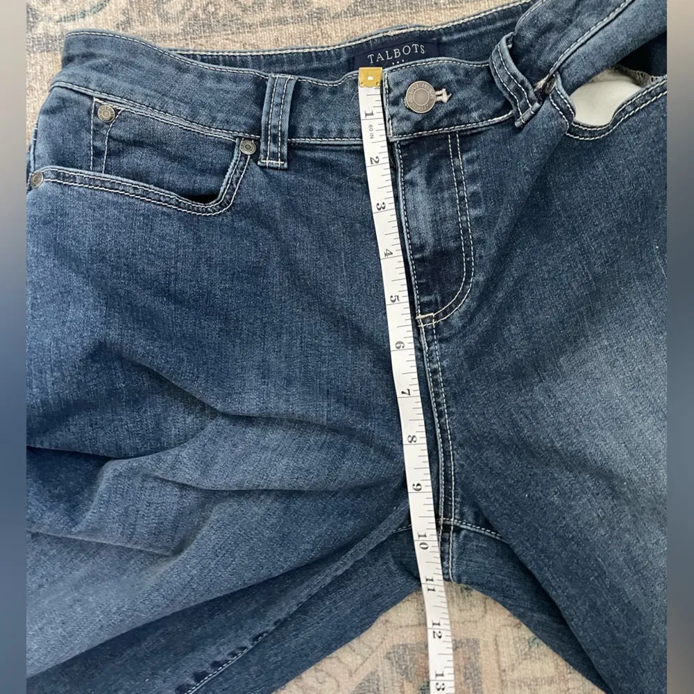 Talbots Simply Flattering 5 pocket jeans, size 8 - Image 6