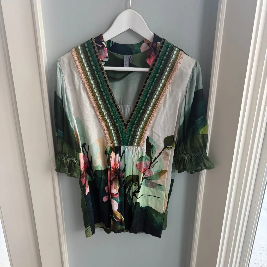 Anthropologie Bl-nk Stephanie Top - Image 2