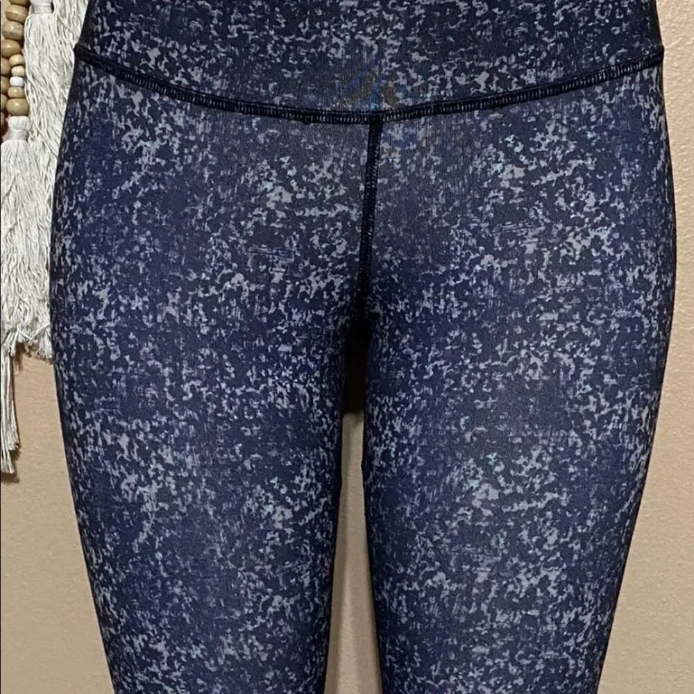 Lululemon  leggings - Image 6
