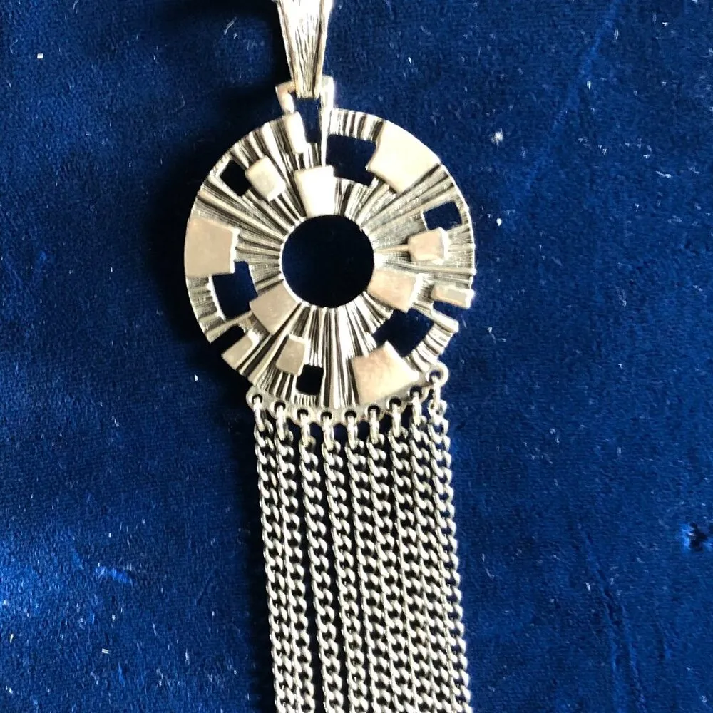 Sarah Coventry Spanish Moss Necklace, 1972 Vintage Pewter Silver Pop Art Gray - Image 4